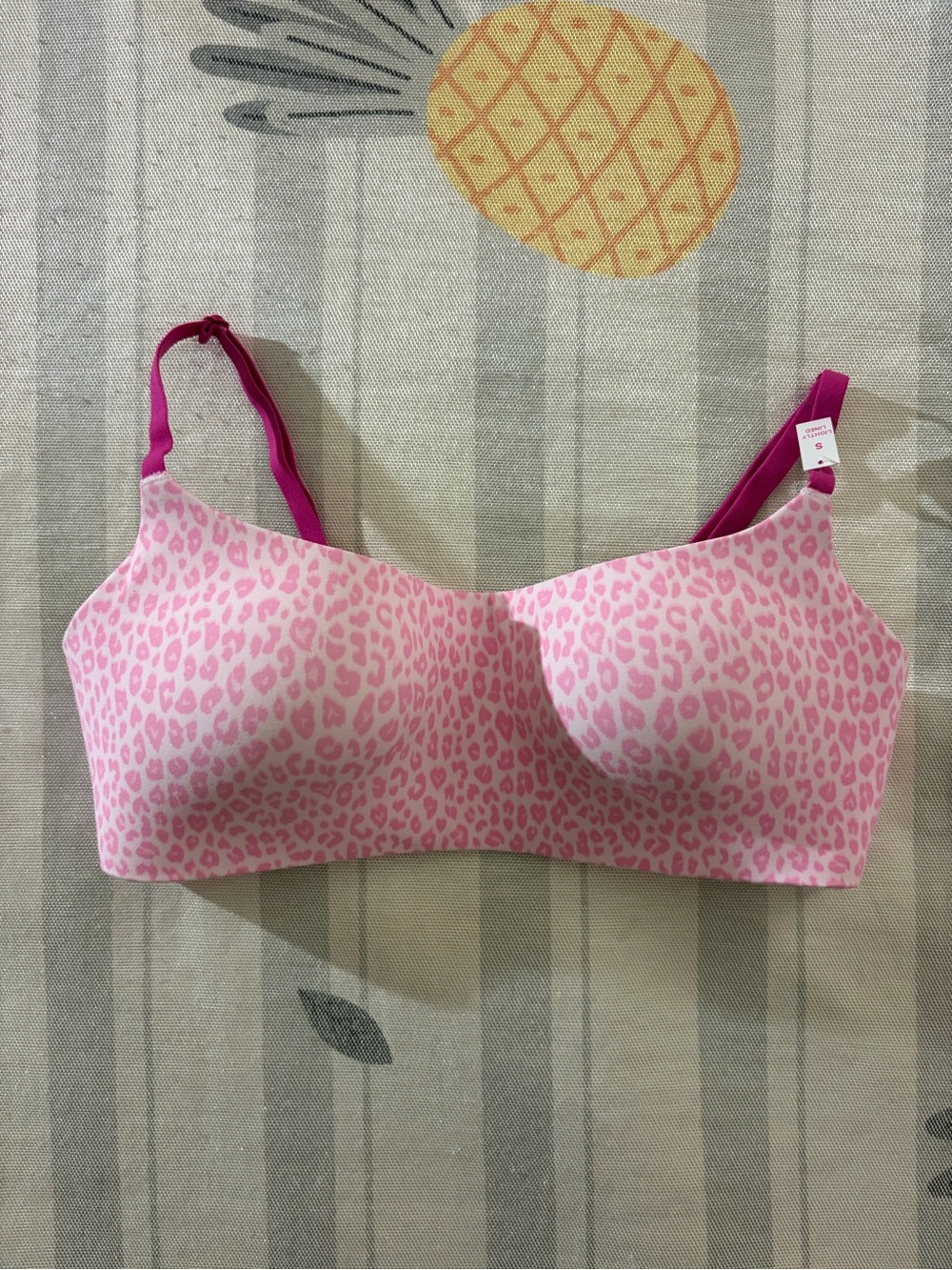 VS PINK Marshmallow Lightly Lined Wireless Bra